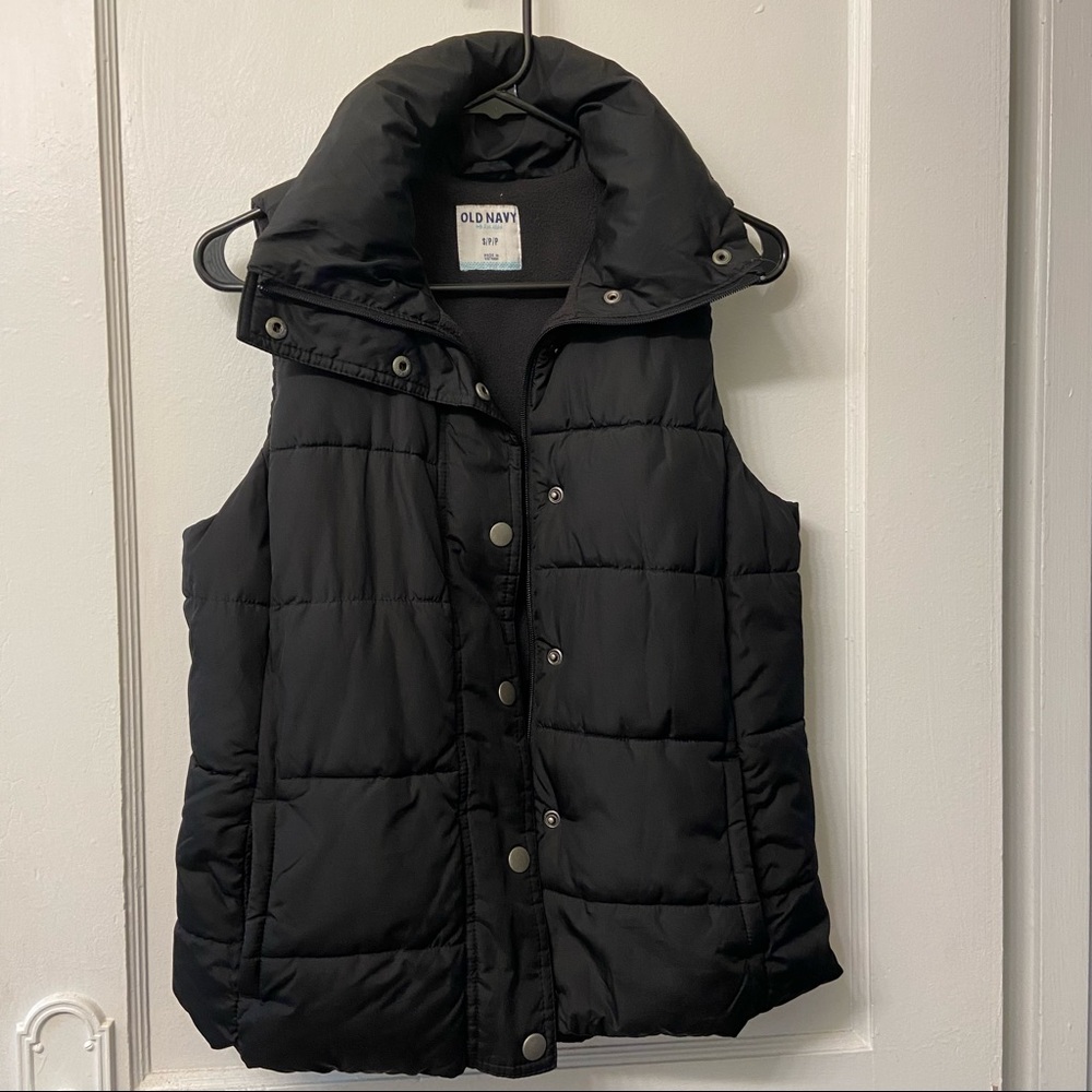Old Navy Puffer Vest
